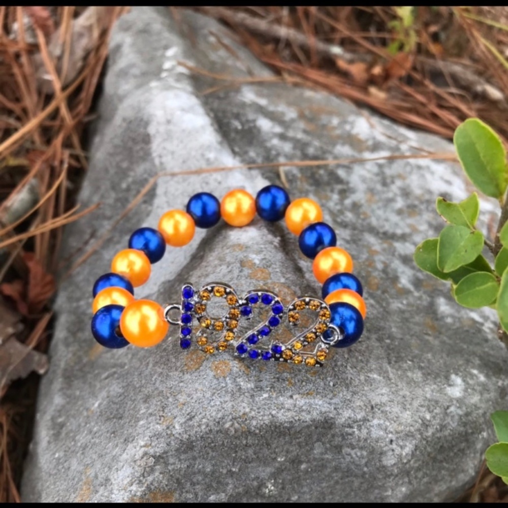 Women Handmade Bracelet